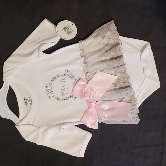 6M Diva Onsie - Picture 1 of 2